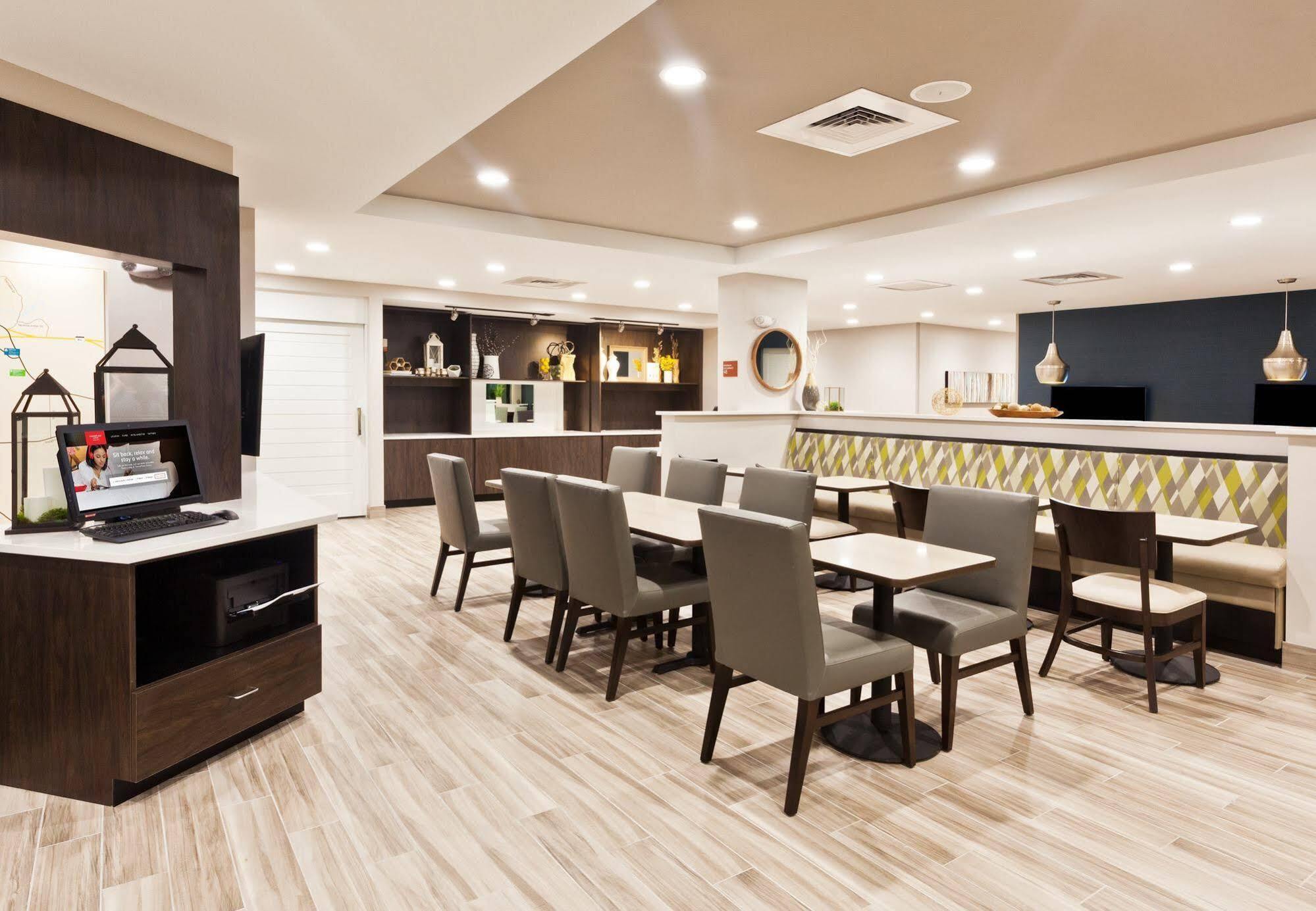 Towneplace Suites By Marriott Montgomery Eastchase Εξωτερικό φωτογραφία