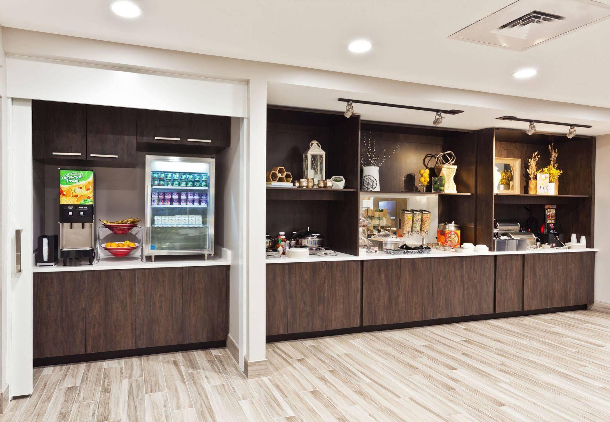 Towneplace Suites By Marriott Montgomery Eastchase Εξωτερικό φωτογραφία